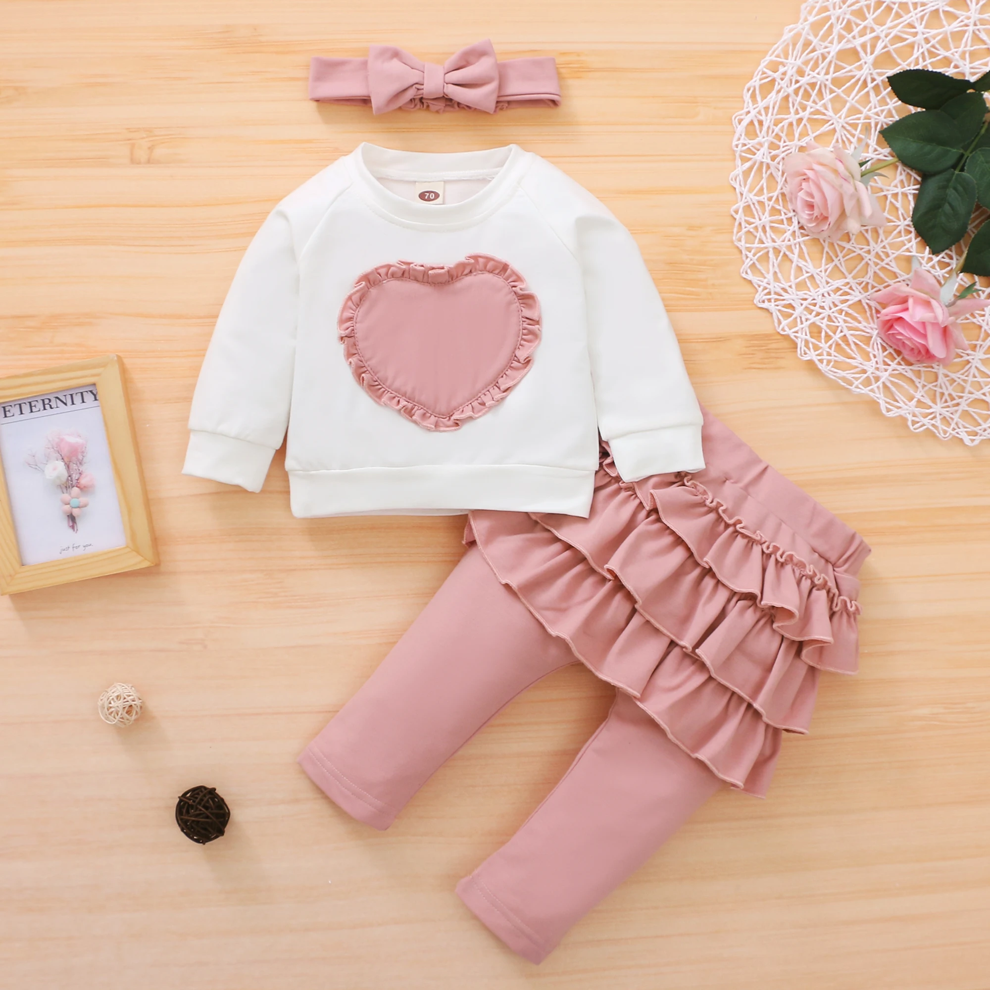 Baby Girl Spring Clothes Long Sleeve Ruffles Heart Top And Cute Pants Headband Toddler Girl Outfits Set 2021 Hot Sale Hoodies