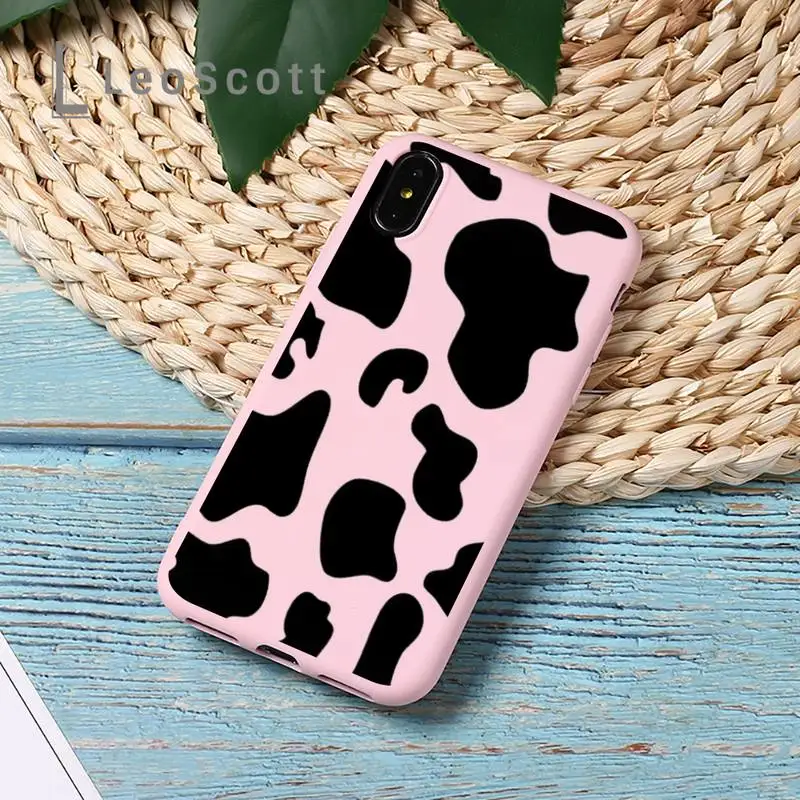 

White Black Cow Symbol Pattern Print Phone Case Candy Color for iPhone 6 7 8 11 12 s mini pro X XS XR MAX Plus