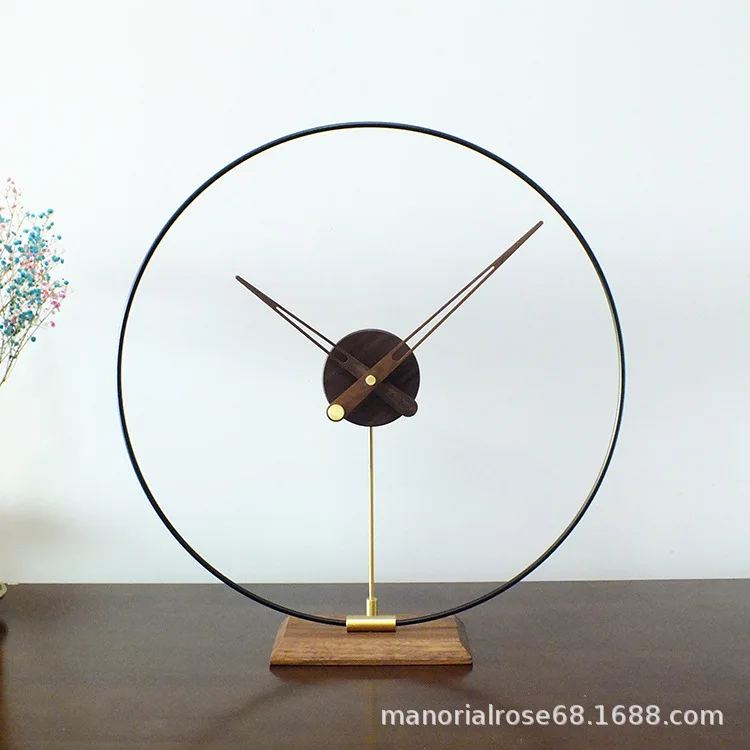 Современные и простые черные стрелки из ореха латунные бесшумные настольные