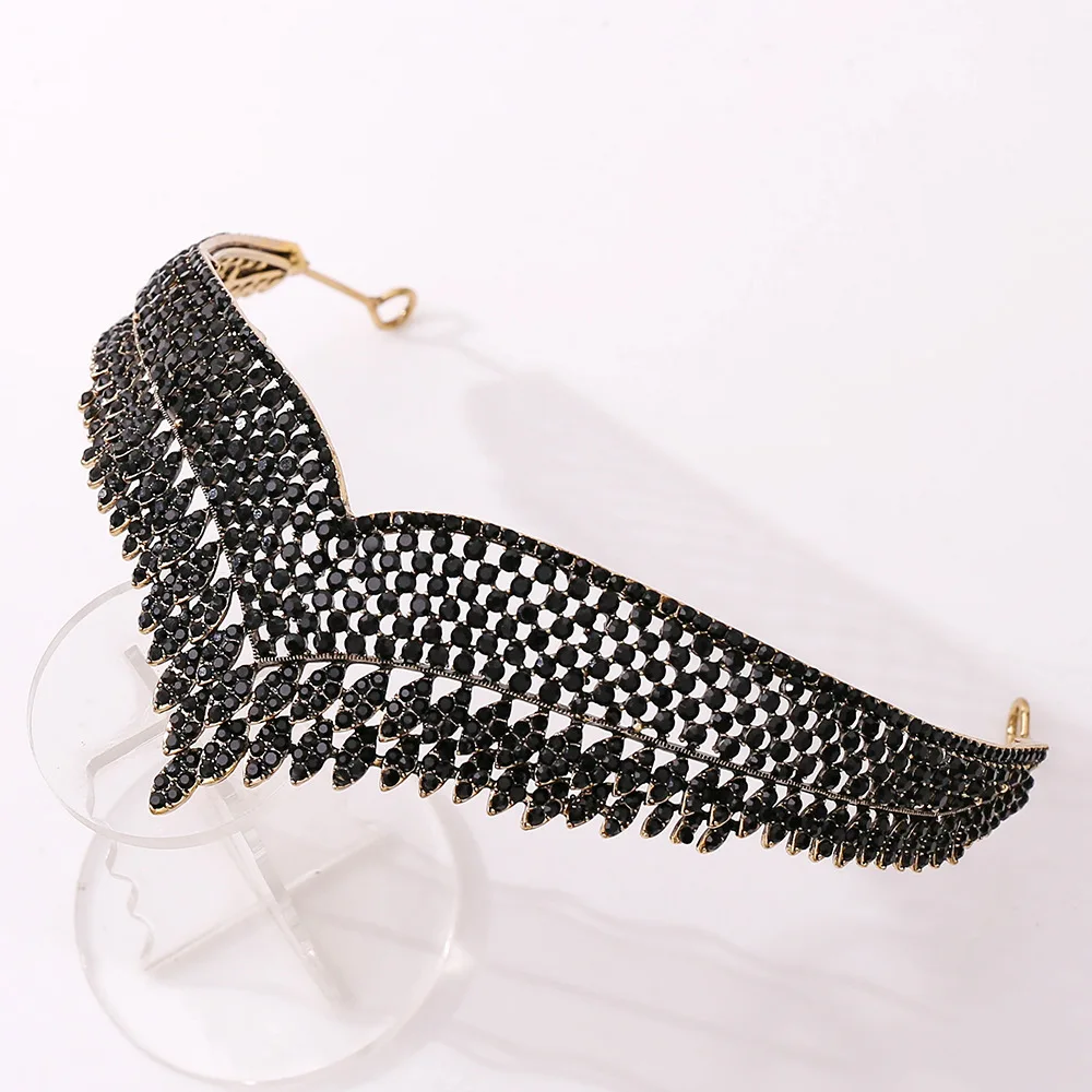 

Black Retro Bridal Crown Headdress Simple Wedding Birthday Princess Crown Golden Plated Hair Accessories For Sale Tiaras Jewelry