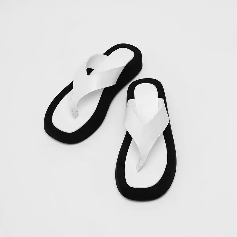 

2021 Newest Mixed Color Thick Bottom Flip Flops Women Famous Designer Clip Toe Slippers Slides Beach Shoes GENUINE LEATHER