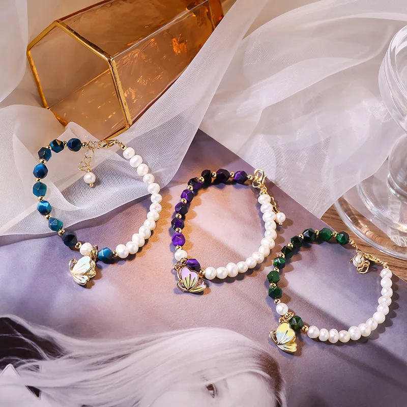 

Fashion butterfly pendant new temperament bracelet sweet girl bracelet hot sale