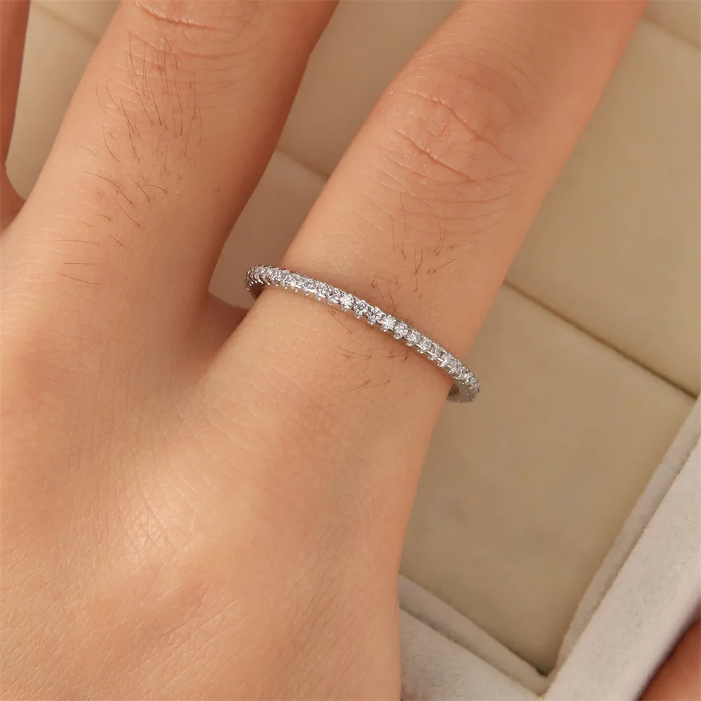 

Fashion Jewelry Hot Style Couple Ring S925 Silver New Single Row Full Diamond Ring Ladies Simple Engagement Ring Romantic Gift