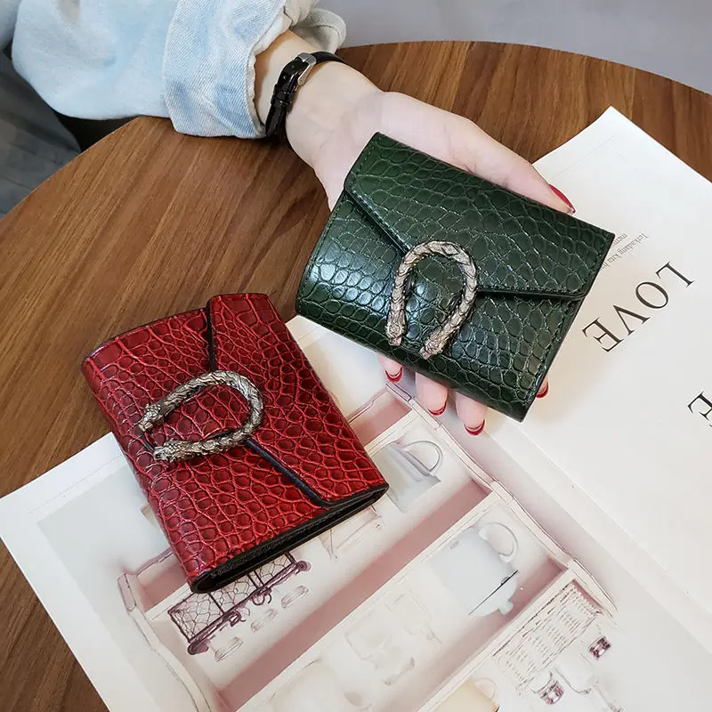 

Lady Designer Wallet Purses 2021 New Fashion Short Fold Wallets for Women Luxury Money Coin Card Holder Wallets Pouch Min Bags