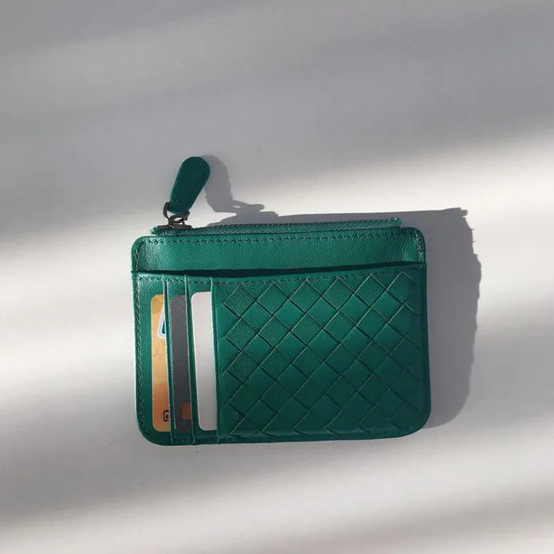 Тонкий женский кошелек из натуральной овечьей кожи с держателем для кредитных