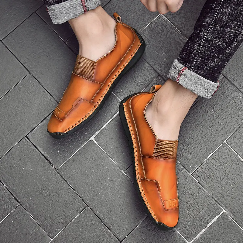 

Men Shoes Luxury Brand 2020 Handmade Leather Casual Shoes Men Sneakers Italian Breathable Retro Leisure Mens Loafers Moccasins