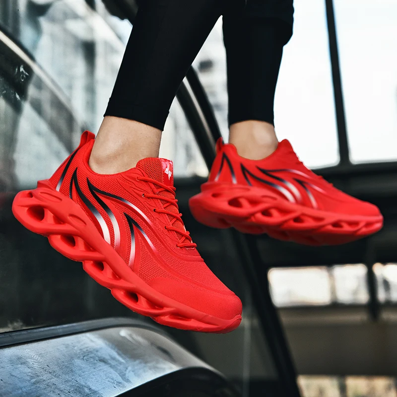 

The new flame twist shoes, fashionable men's comfortable leisure running sports bottom super soft all-match travel shoes
