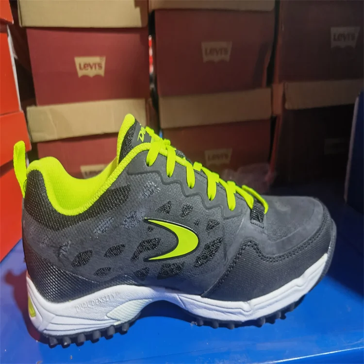 

Professional football shoes non-slip wear-resistant light breathable shock absorption