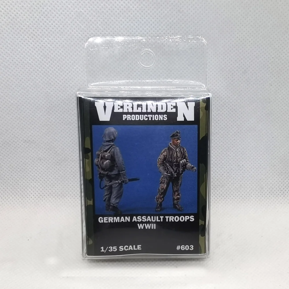 

1/35 WWII German Assault Troops Pionier & Officer (2 Figures/Set) VERLINDEN #603 Unassembled Uncolored