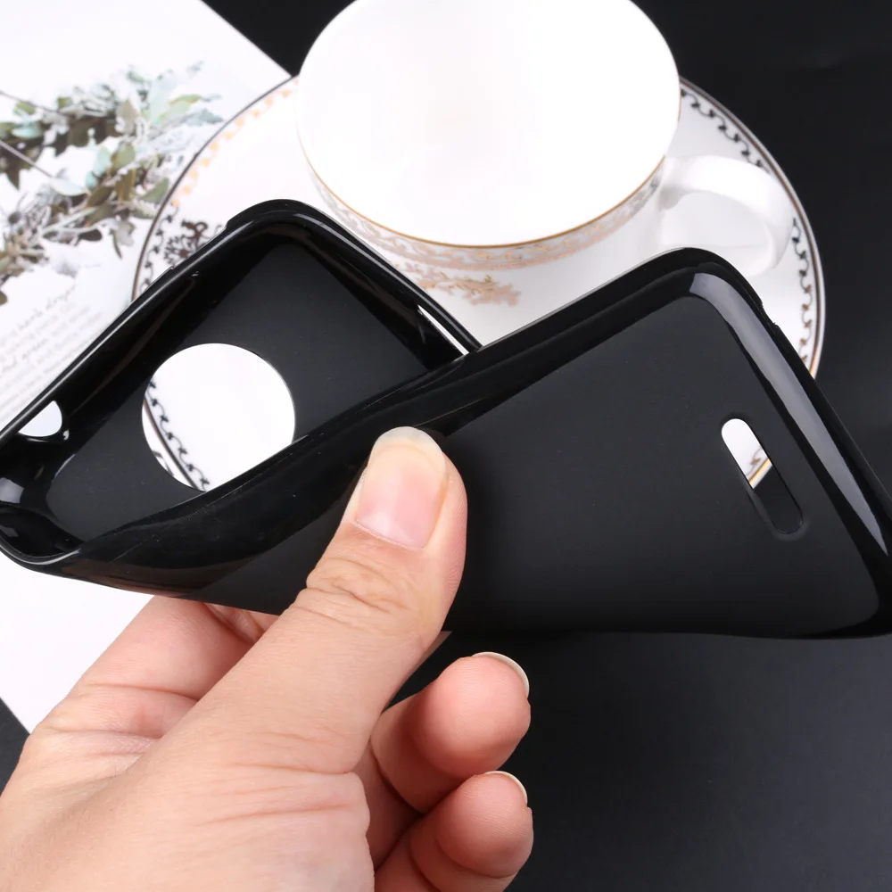 Силиконовая Черная задняя крышка для HTC Desire 12 Plus 12S 830 825 628 826W 510 10 Evo BOLT тонкий