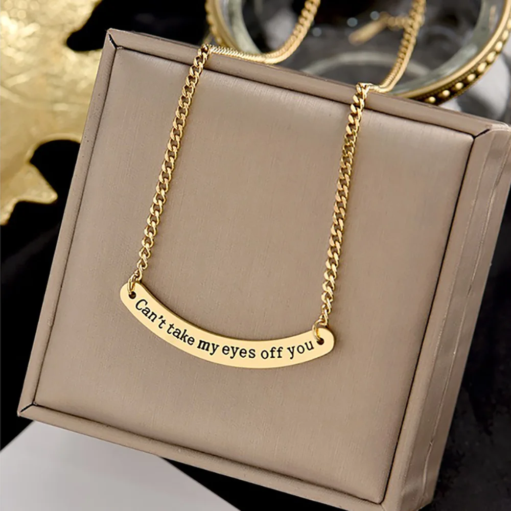 

HUHUI Custom Engraved Letter Necklace Personalized Smile Arc Pendant Stainless Steel Gold Chain Woman Couple Jewelry Best Gift