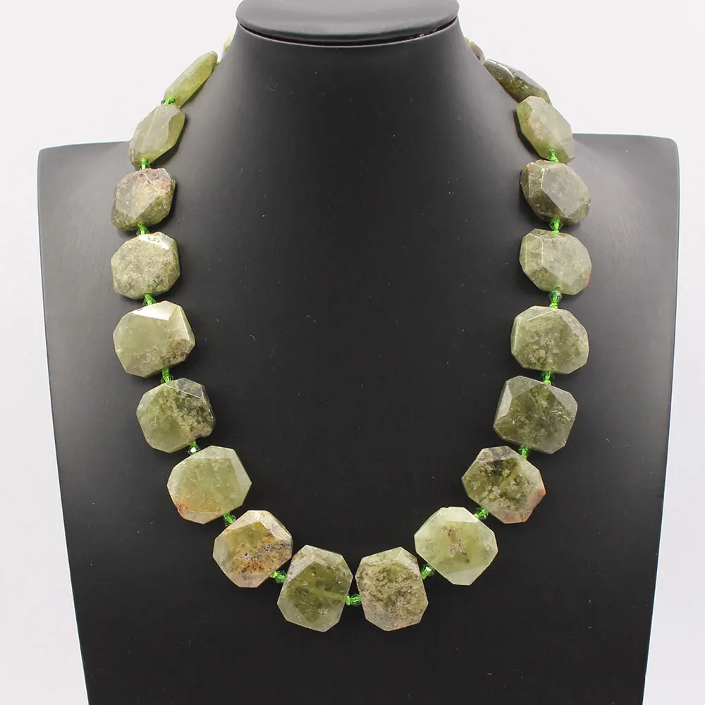 

GG Jewelry Natural Green Demantoid Chunky Rectangle Real Gems Stone Chokers Necklace Handmade For Women