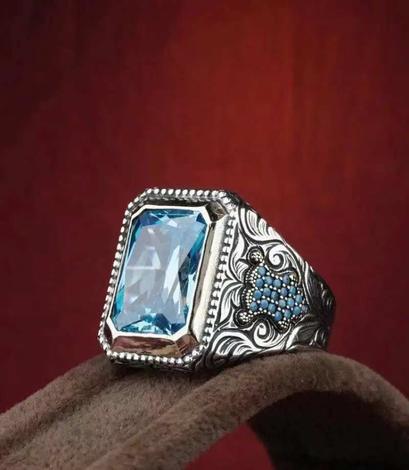 

Exquisite Fashion Sea Blue Crystal Zircon Inlaid Metal Rings for Men Glamour Luxurious Anniversary Jewelry