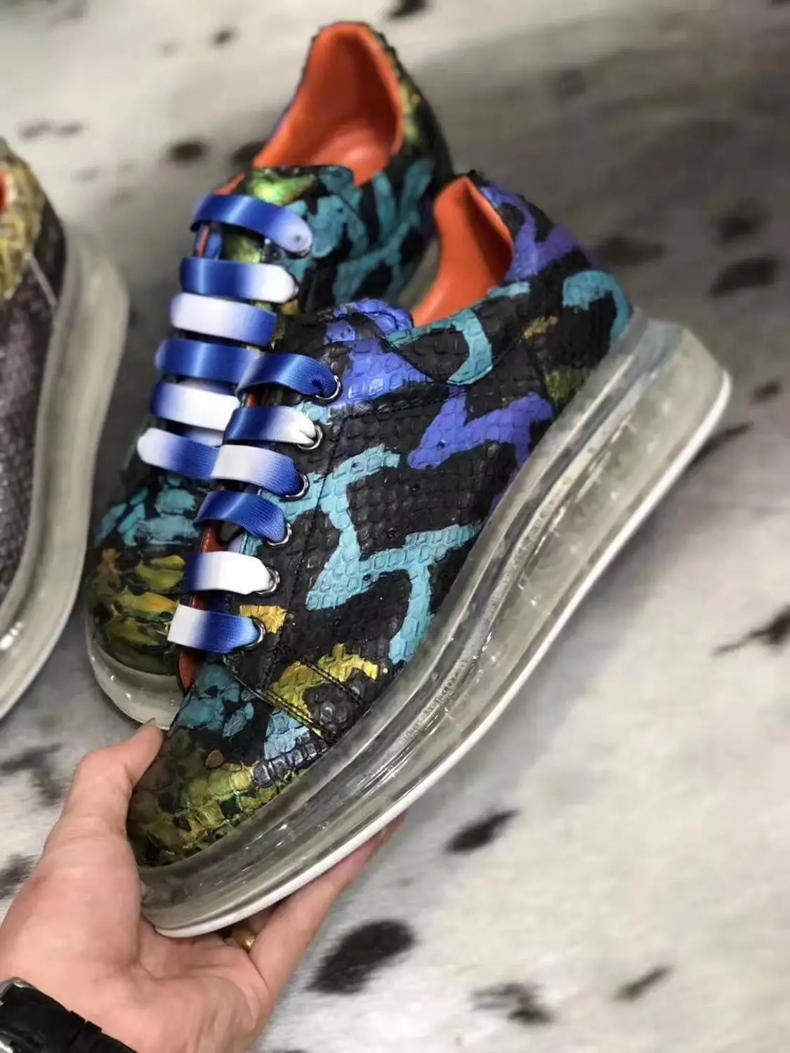 Мужские модные туфли из 100% натуральной кожи питона с подкладкой коровьей