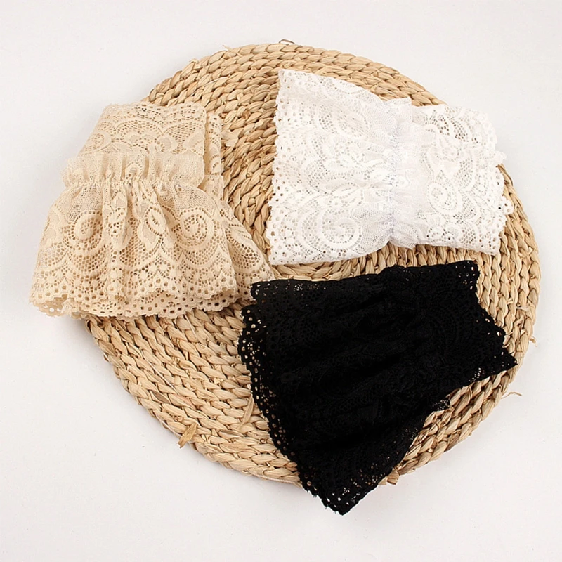 

Women Hollow Out Crochet Floral Lace Wrist Cuffs Ruffles Detachable Fake Sleeves Stretch Bracelet Fingerless Gloves