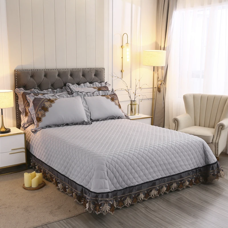 

Роскошное серое, красное, розовое однотонное хлопковое стеганое кружевное постельное белье, хлопковое покрывало, простыня, наволочка, Комплект постельного белья