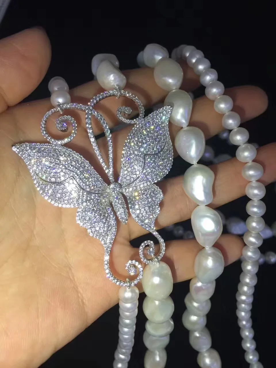 

Hot sell 2strands white freshwater pearl necklace zircon accessories butterfly buckle flower fashion jewelry