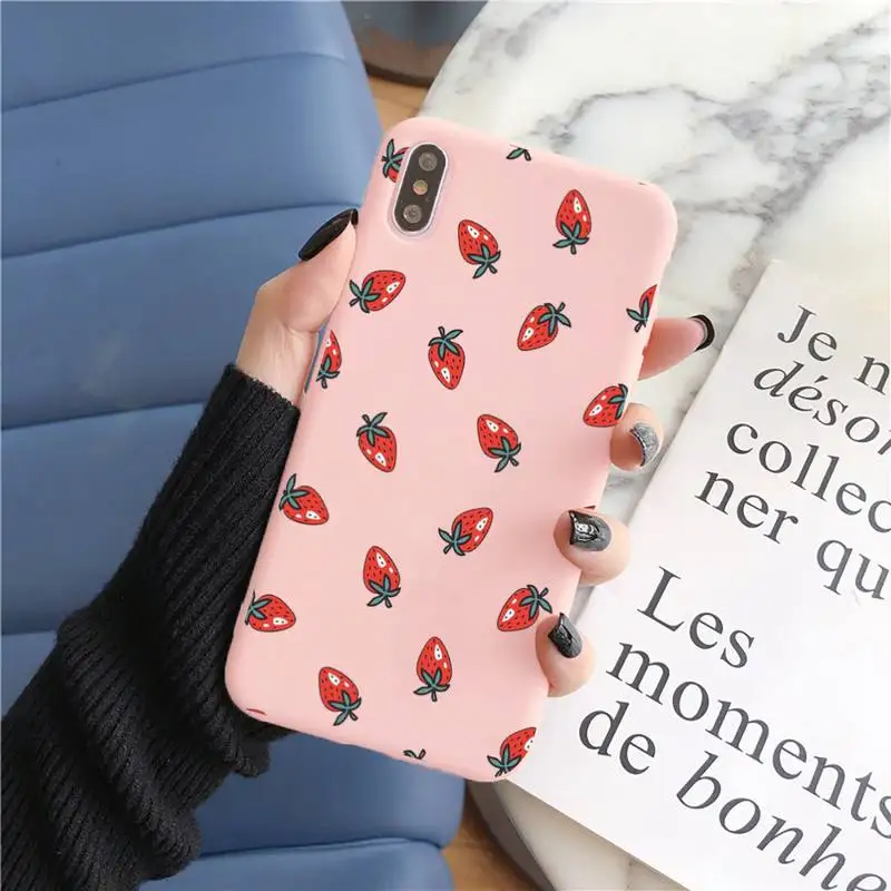 

Fresh fruit strawberry Liquid Silicone Phone Case For iphone 11 Pro Max X XS Max XR 7 8 6 6S Plus Couples TPU Cases Capa