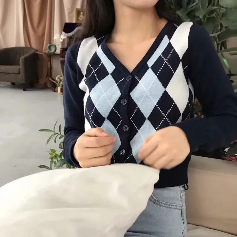 

Новый облегающий кардиган, женские короткие вязаные свитера с геометрическим узором для женщин, модная верхняя одежда в английском стиле с ...