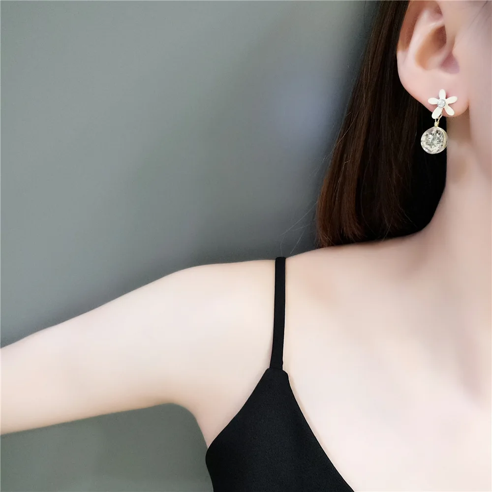 2019 Simple New Crystal Water Drop plant Women earrings Sweet personality fashion elegant flower | Украшения и аксессуары