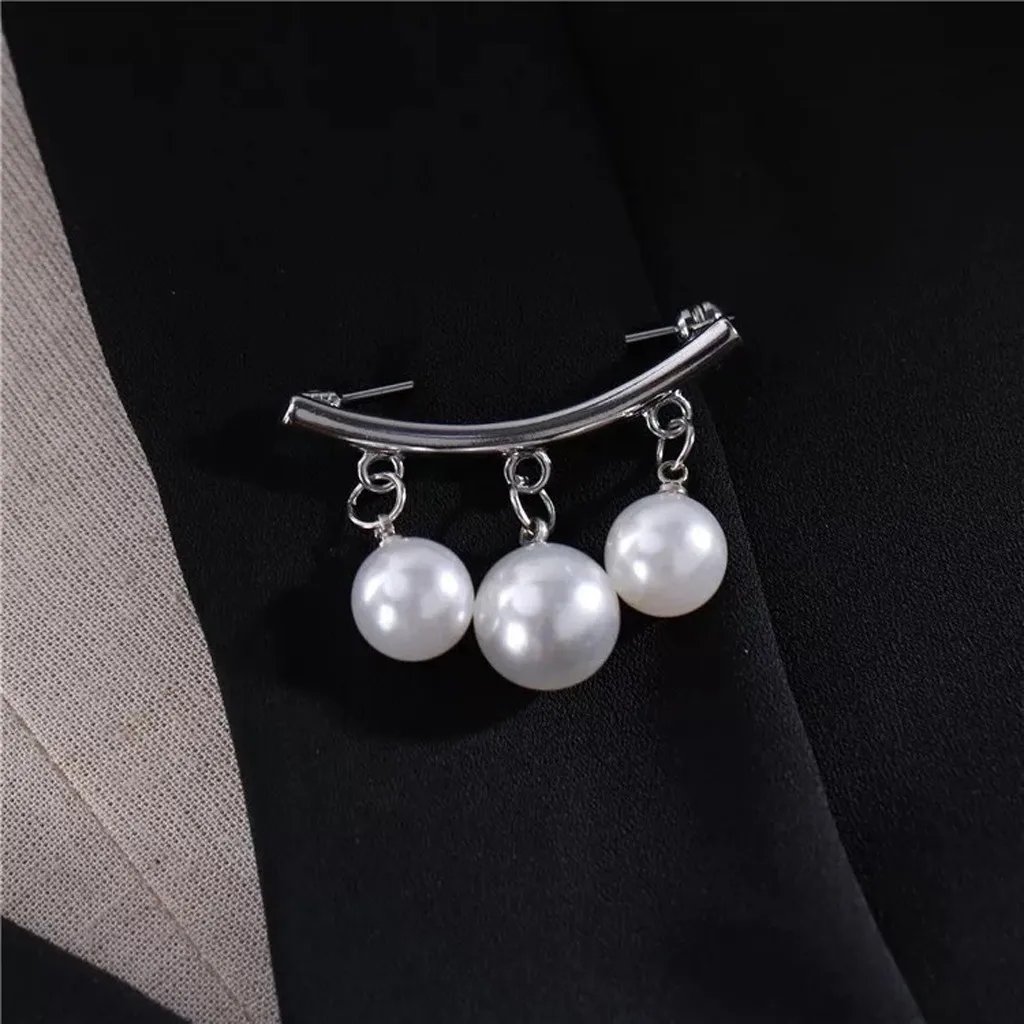 

Fashion Pearl Brooch Pin Collar Decor Corsage Charm Safety Pin Brooch Sweater Cardigan Clip Chain Brooches Jewelry Women #541