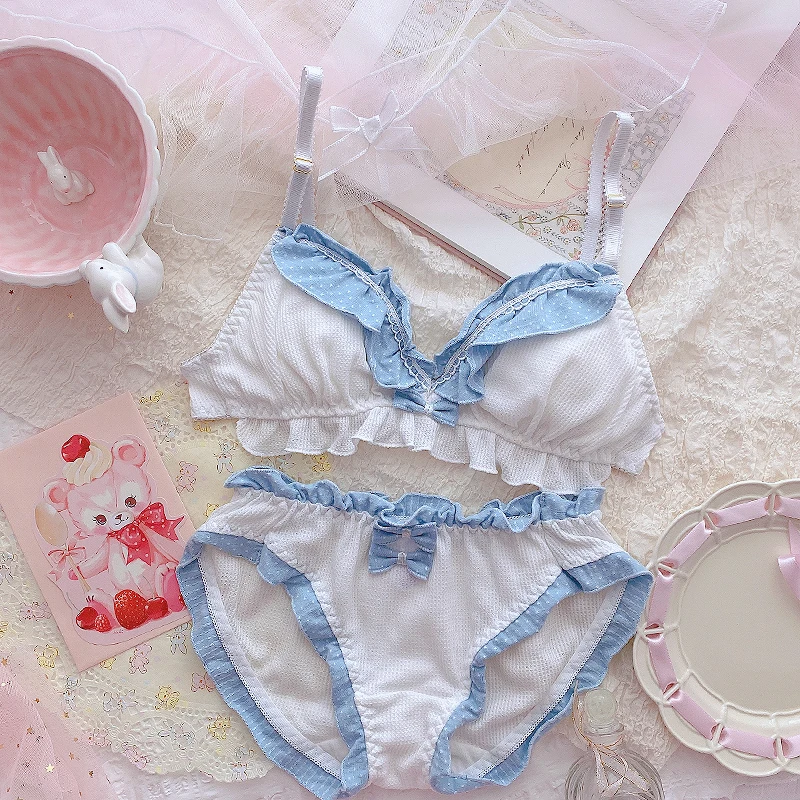 

Комплект японского хлопкового нижнего белья из бюстгальтера и трусиков