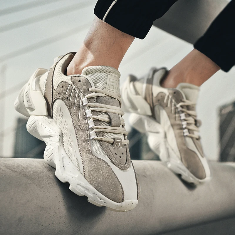 Новые повседневные модные кроссовки QGK для мужчин оригинальные спортивные бега