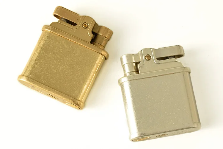 Искренняя бензиновая Зажигалка сигарета газ кремний бензиновое масло