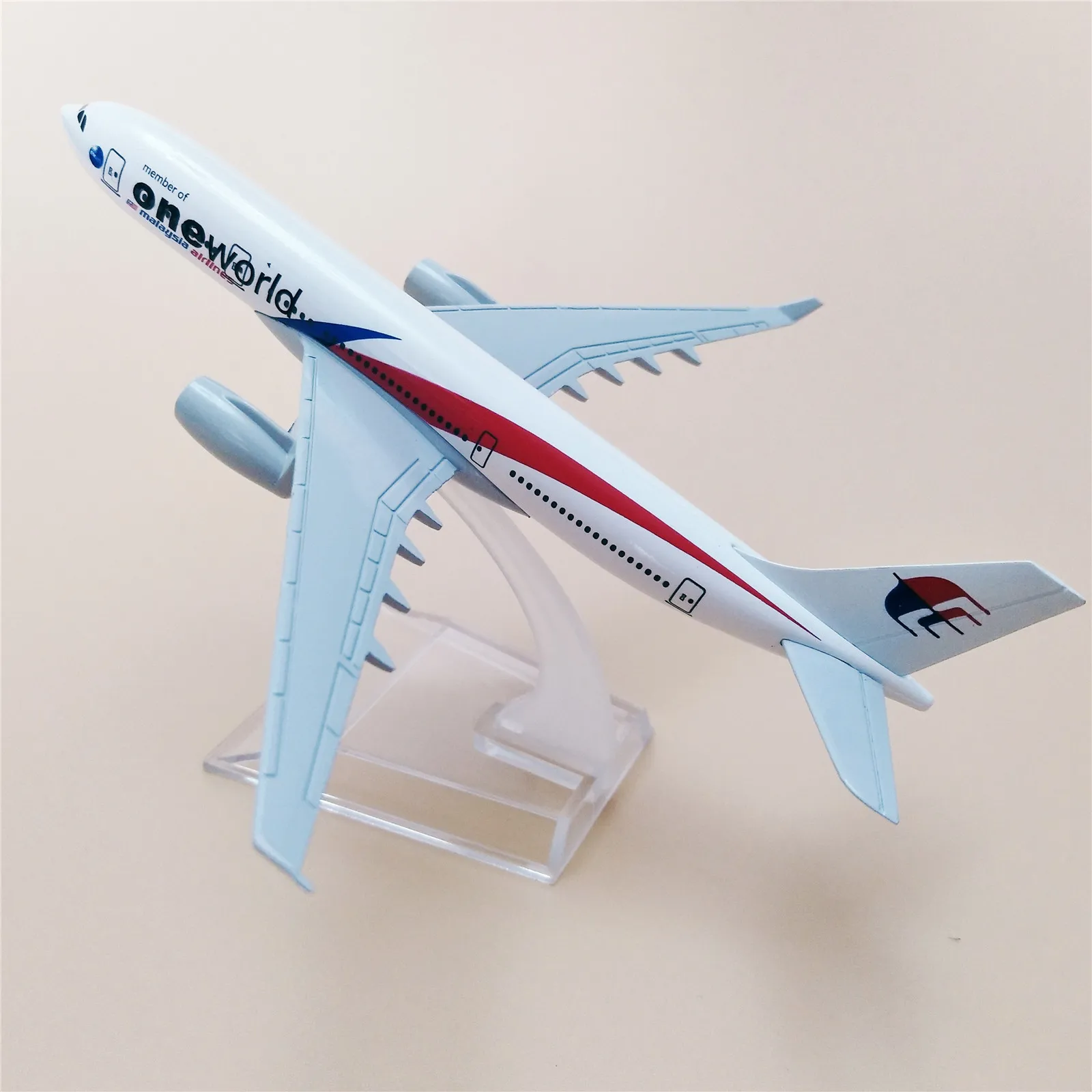 16 см Air ONE WORLD Malaysia Airlines A330 Airbus 330 Модель самолета сплав металлический самолет литье