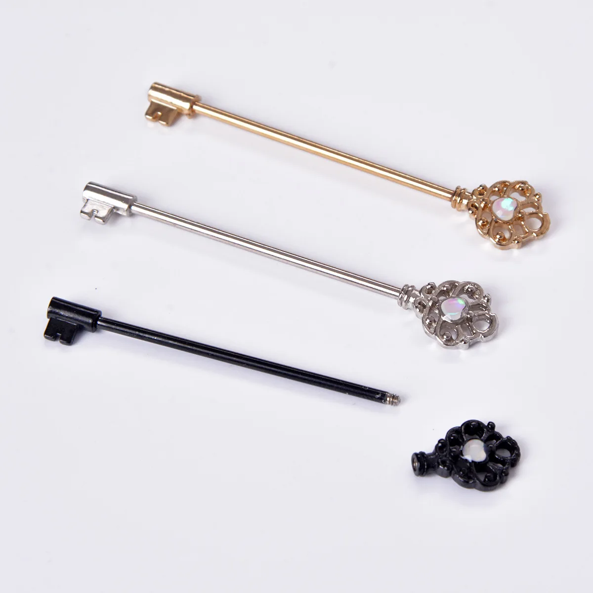 

New Body Piercing Tool Jewelry Fashion Aobao Imitation Long Key Ear Bone Nail Ear Nail Hot Style Shell Ear Nail Barbell
