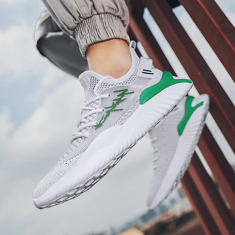 

New Arrival Men Sneakers Summer White Black Casual Shoes Men Sneakers Breathable Lightweight Mesh Lace Up Running Man Shoes 2021
