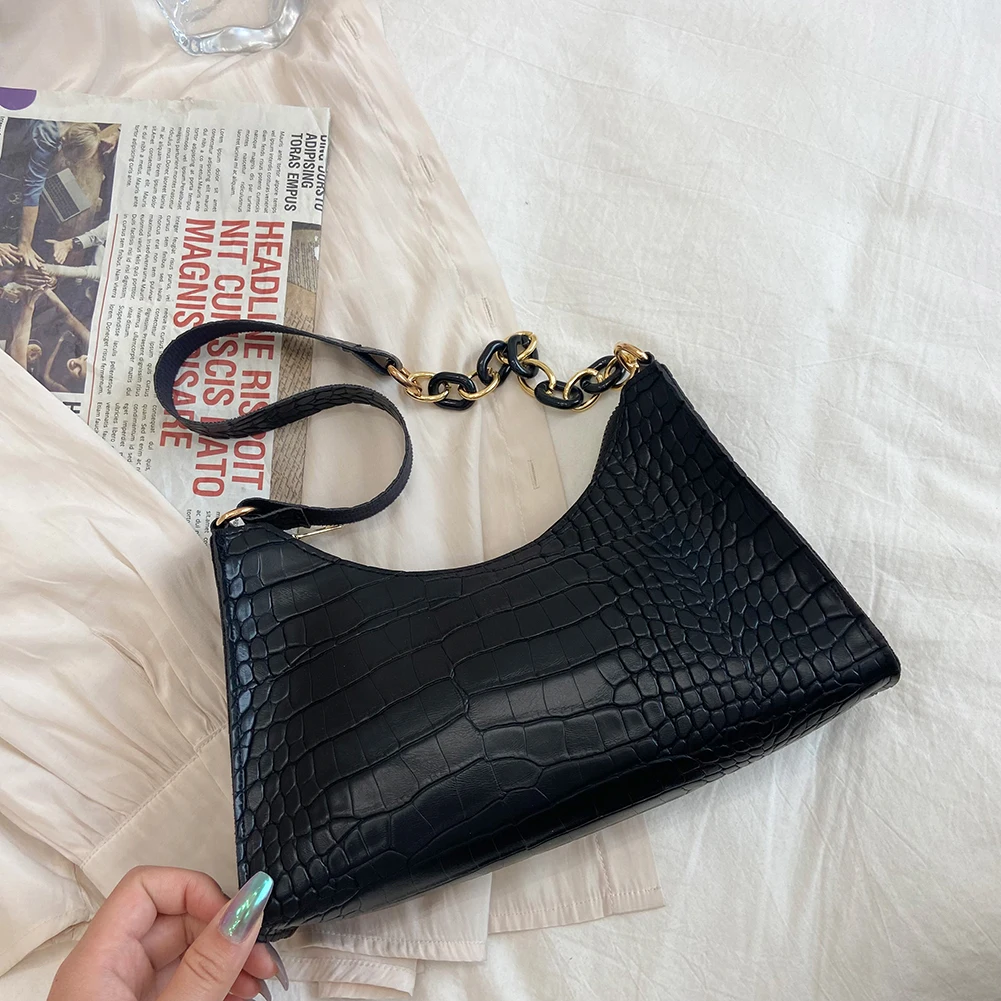 

Fashion Acrylic Chain Alligator Pattern Underarm Bags For Women PU Leather Shoulder Bag Casual Ladies Solid Color Hobos Handbags