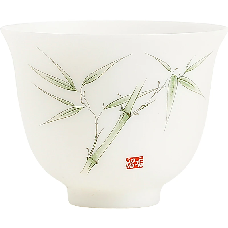 

Flower Luxury Vintage Teacup Ceramic White Porcelain Handmade Teacup Beauty Glazed Kubek Do Herbaty Traditional Chinese DL60CB