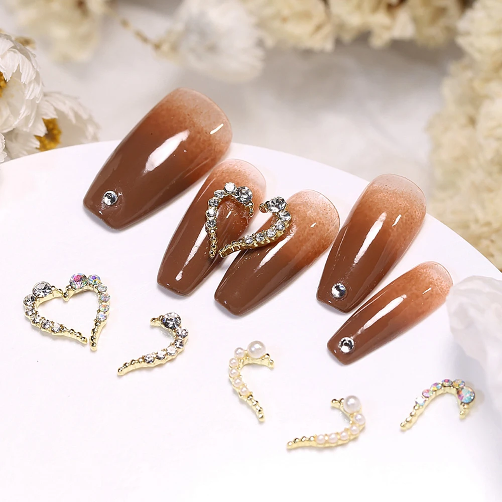 

10Pcs3D Half Heart Nail Art Decorations Clear/AB Rhinestones Pearl Luxury Alloy Metal Charms Korean Design Manicure Accessories