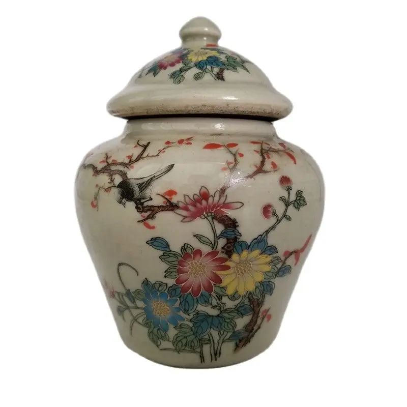 

Chinese old porcelain Pastel Painting Flower and Bird Painting Lid Jar