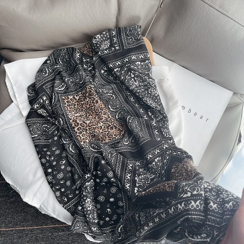 

2022 Fashion Cashew Leopard Dot Fringe Viscose Shawl Scarf Lady High Quality Winter Wrap Pashmina Stole Bufandas Muslim Hijab