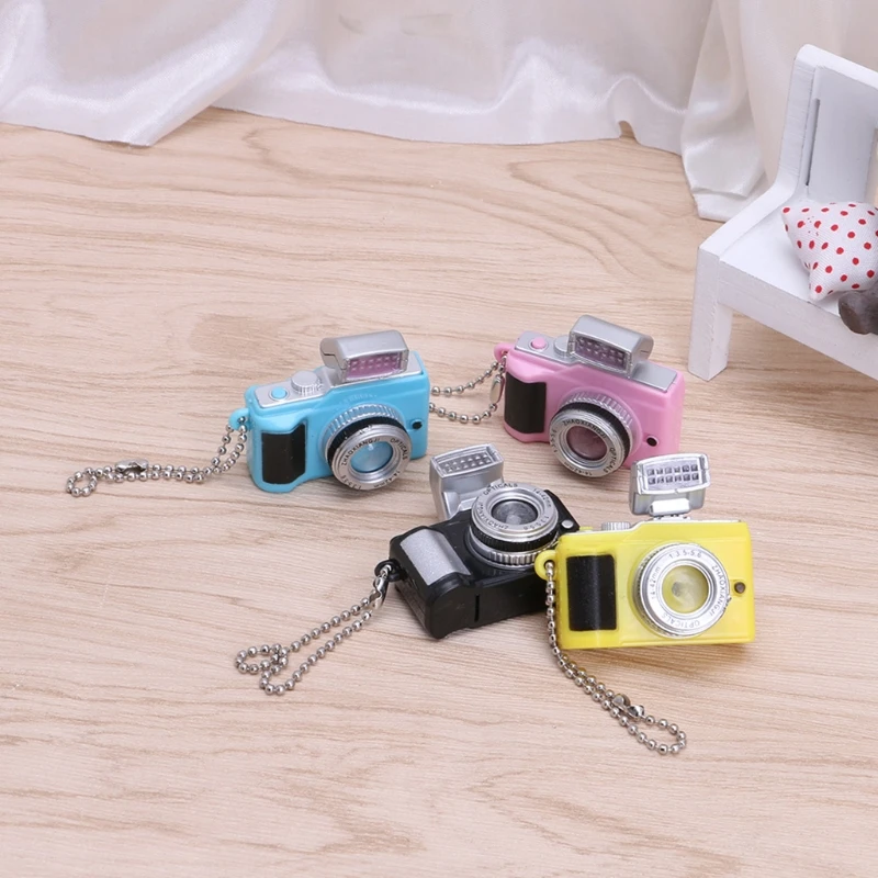 

Creative Camera Led Keychains With Sound LED Flashlight Key Chain Funny Toy C5AF