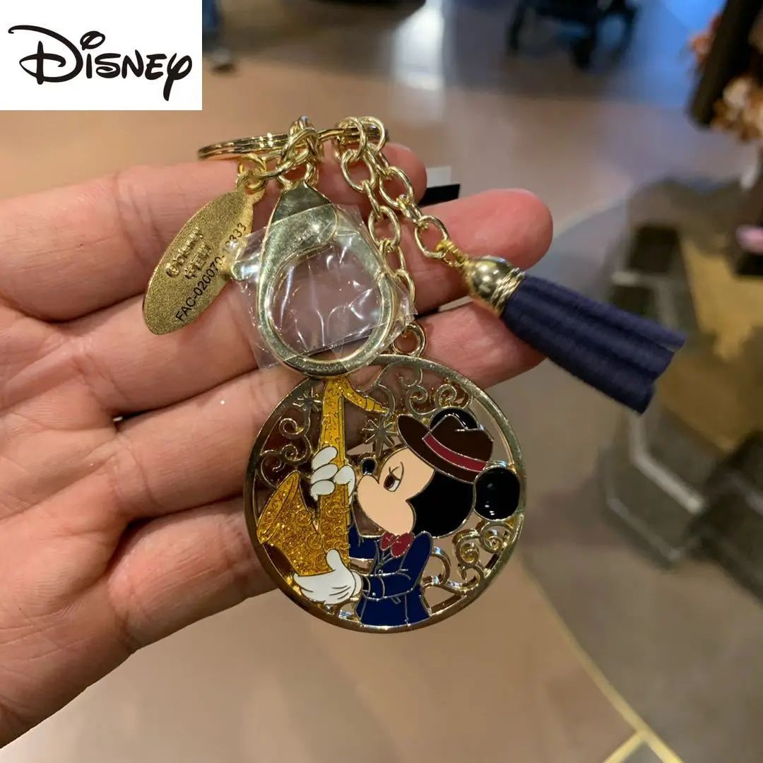 

Disney Mickey Minnie Couple Series Keychain Car Key Pendant School Bag Trendy Fashion Ornaments Souvenirs for Children