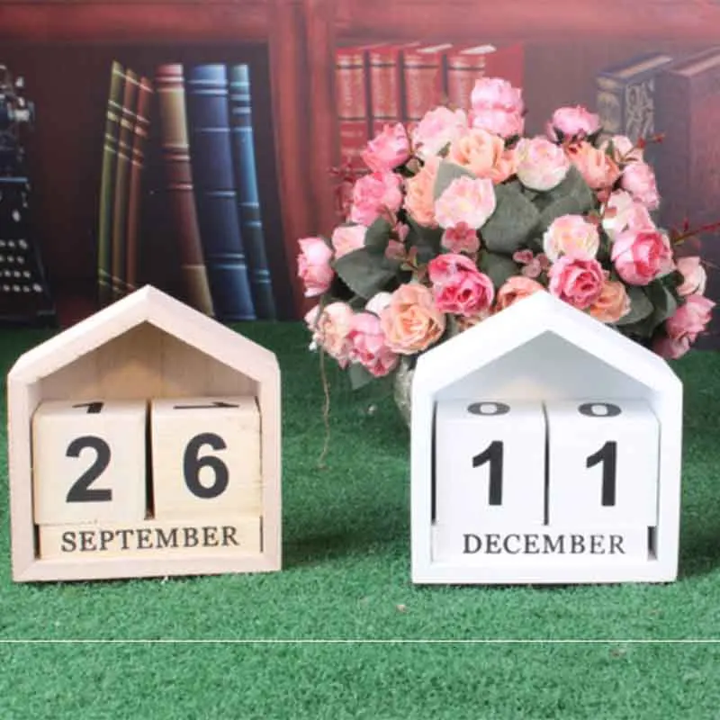 Винтажный дизайн Дом Форма Вечный календарь деревянный стол блок Товары для