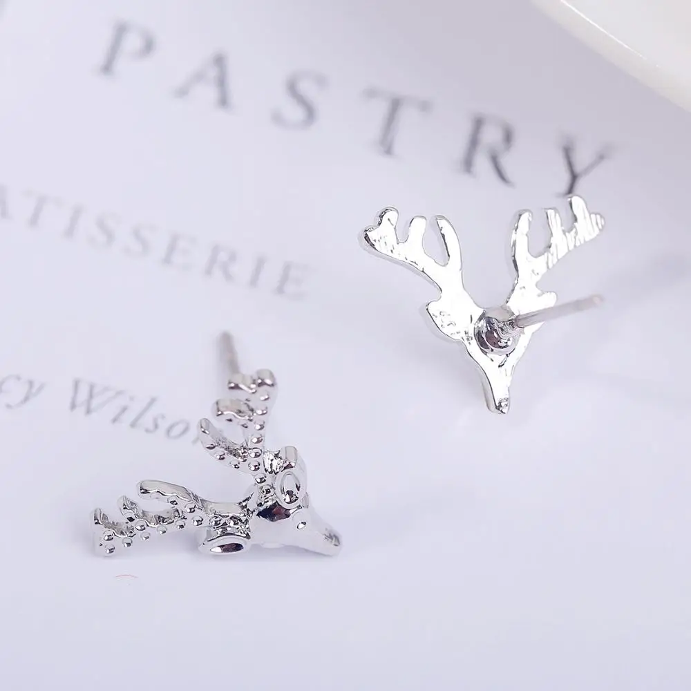 

Free shipping New Christmas Tree Earrings Small Santa Snowflake Deer Earings Fashion Jewelry 2020 For Women Christmas Gifts