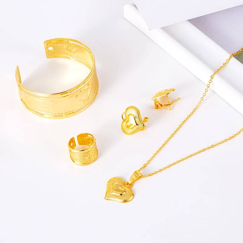 Комплект ювелирных изделий из колье и серёг в арабском стиле|Ювелирные наборы| |