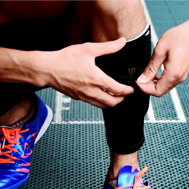 

2021 Football Calf Socks Leg Sleeve Calf Brace Support Protector Skating Sports Men Women Shin Guard Supportor