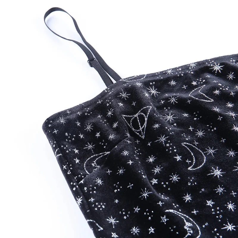 

Black Sexy Spaghetti Straps Dress Women Gothic Moon Stars Print Retro Mini Dress Streetwear Slit Bodycon Female Dresses