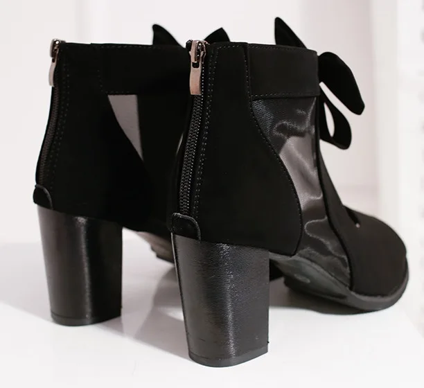 Женские босоножки на квадратном каблуке вечерние платформе со стразами и