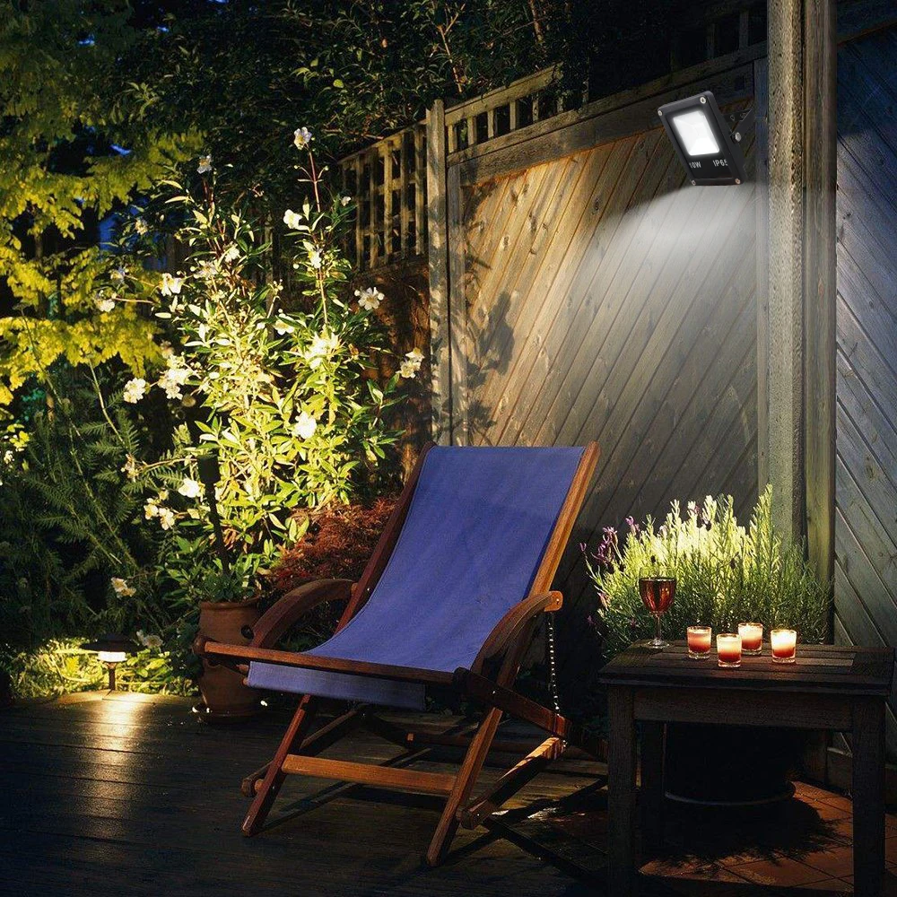 Лужайки Наводнение светильник 10W RGB Светодиодный лужайки Точечный пульт