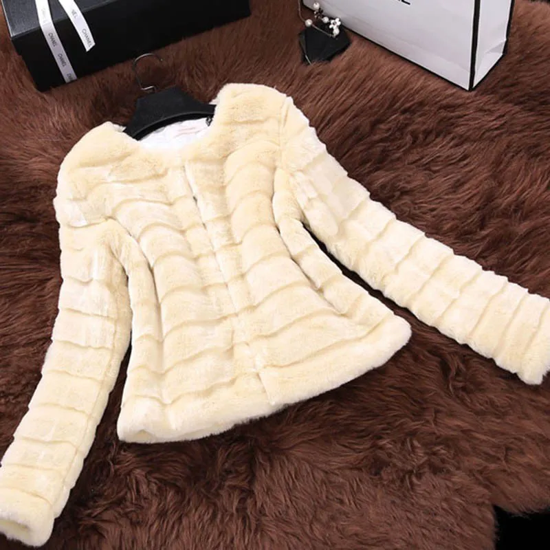 

2020 Autumn Winter Women Faux Fur Coats Plus Size Furry Fur Coat Fake Fur Jacket Short Fur Coat Single Breasted Overcoat 5XL