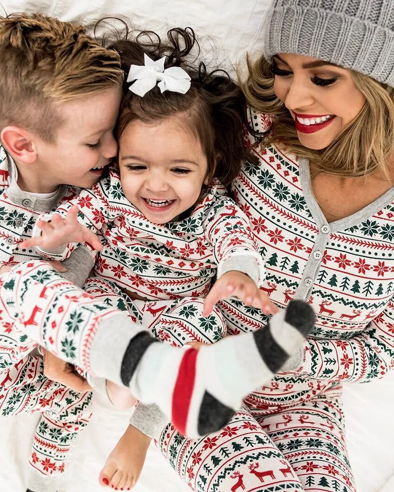 

Family Pajamas Set Christmas Cotton New Christmas pajamas pyjamas kids Sleepwear Family Outfits men pajamas set pyjamas women