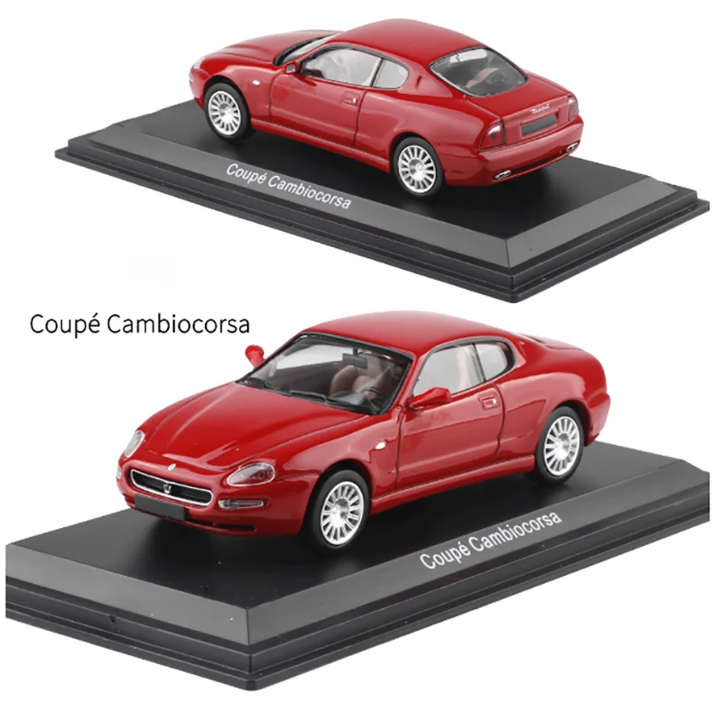 Классическая модель автомобиля из металлического сплава в масштабе 1:43 красная