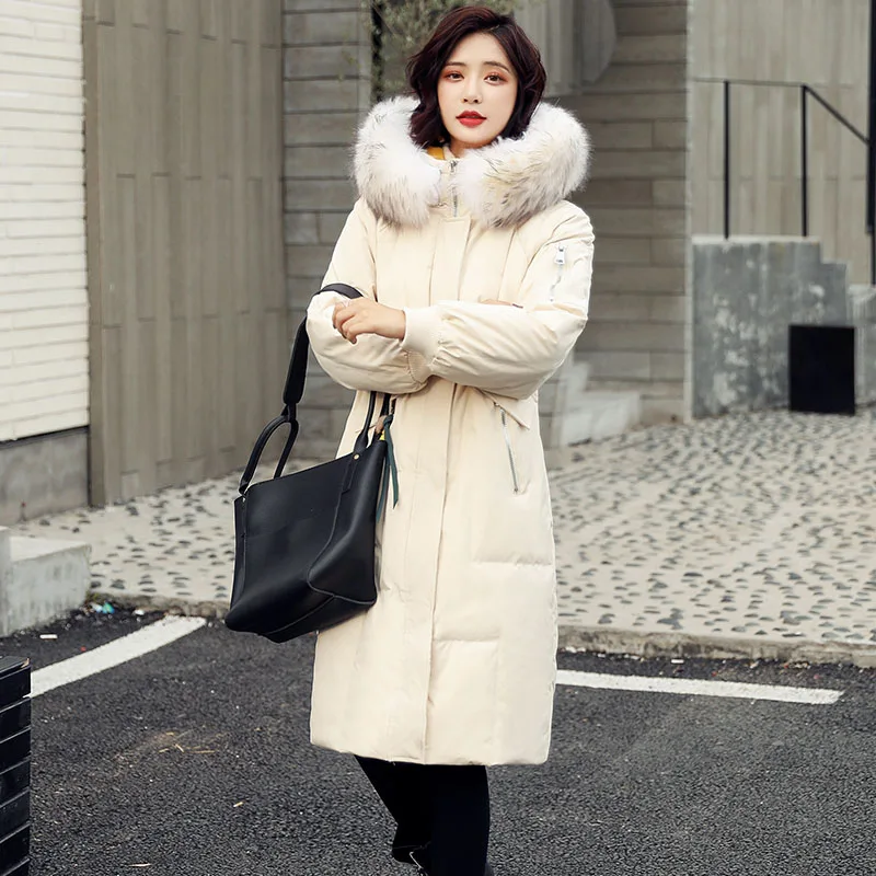 Верхняя одежда с воротником из натурального меха енота пальто женская длинная