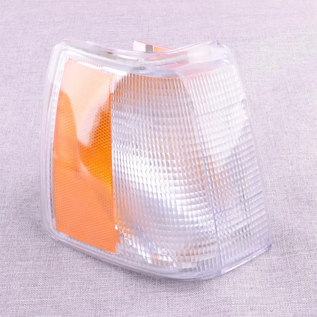 

Car Right Front 13696109 Parking Corner Marker Light Cover Turn Signal Driving Lamp Cap VO2521105 Fit for Volvo 940 960 740 1992